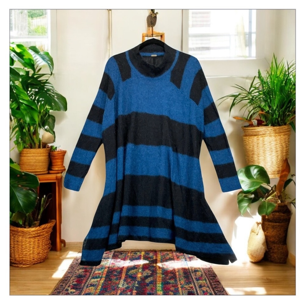 Free People Alpaca Lafayette
Sweater dress  Oversized-SzXs  Like New Black-Blue​ - Picture 4 of 9